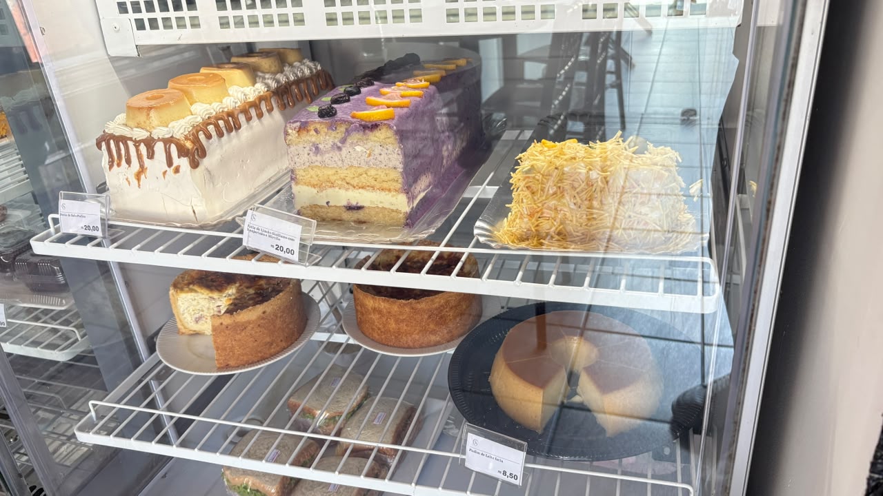 Bolos e tortas em fatia
